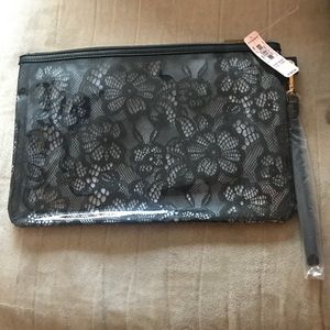 Victoria’s Secret cosmetic bag